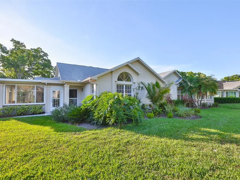 1115 Golfview Woods Drive, Sun City Center, FL, 33573
