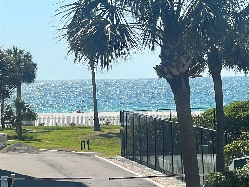 1581 Gulf Boulevard, Unit 103n, Clearwater Beach, FL, 33767