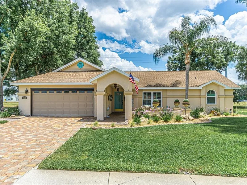 6132 Silver Oaks Drive, Zephyrhills, FL, 33542
