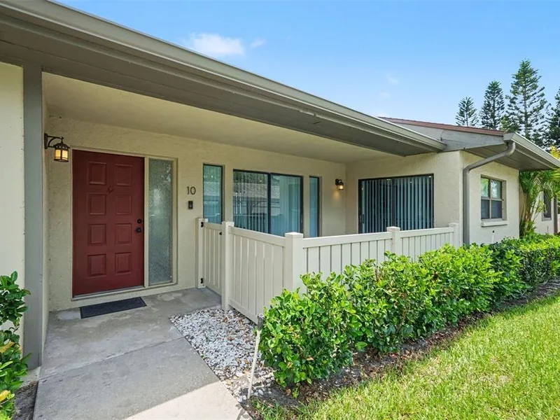 10 Lesley Lane, Oldsmar, FL, 34677