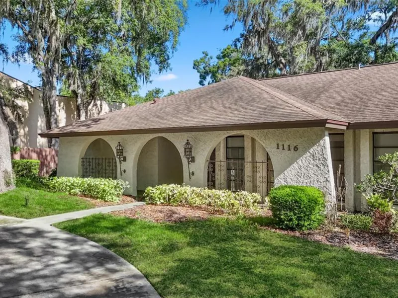 1116 N Riverhills Drive, Temple Terrace, FL, 33617