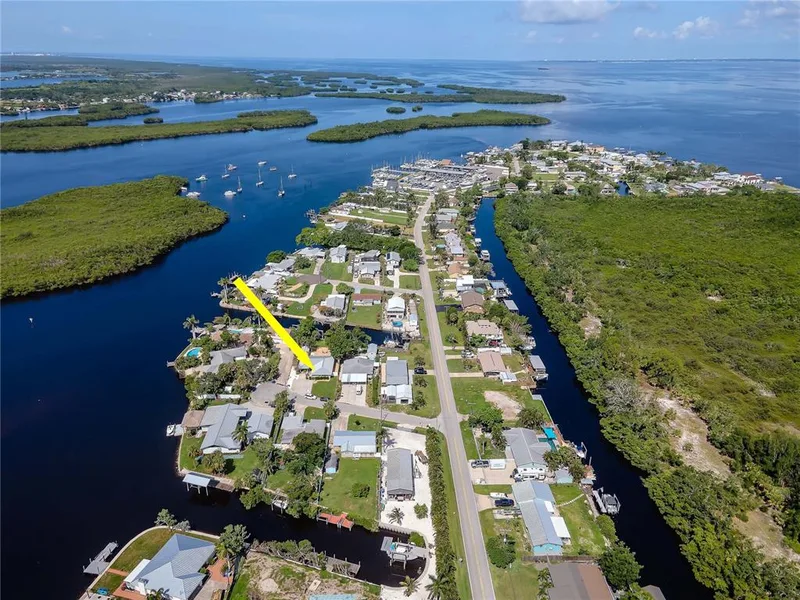 106 Steven Street, Ruskin, FL, 33570