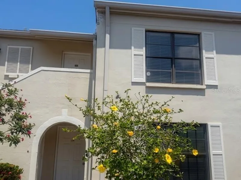 2401 Gull Court, Unit L202, Clearwater, FL, 33762