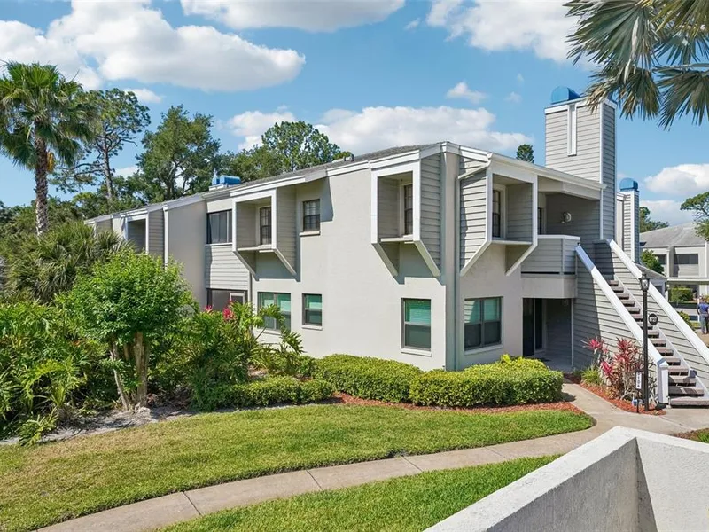 8727 Bardmoor Place, Unit 204, Seminole, FL, 33777