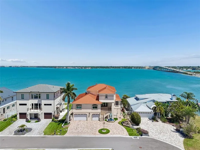 1203 Bay Drive, Belleair Beach, FL, 33786