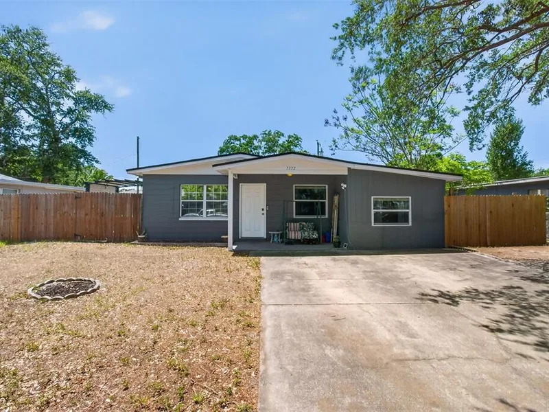 7772 90th Way, Seminole, FL, 33777