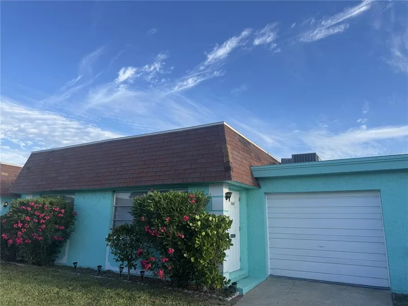 7007 Versailles N, Unit N/a, Pinellas Park, FL, 33781