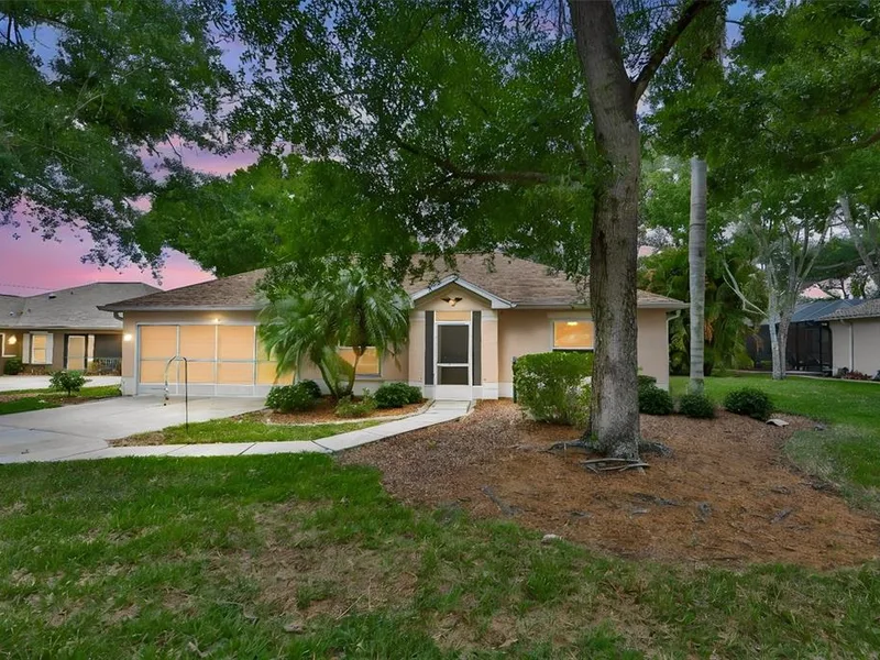 1414 Bluewater Drive, Sun City Center, FL, 33573