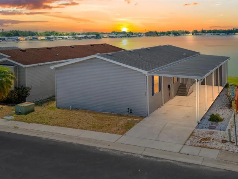 8536 Fantasia Park Way, Riverview, FL, 33578