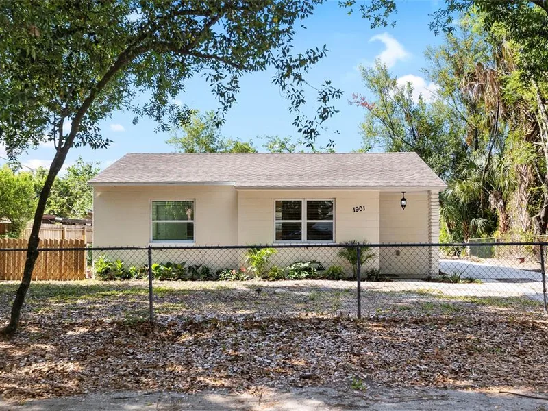 1901 E Shadowlawn Avenue, Tampa, FL, 33610