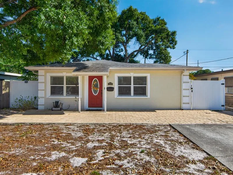 7142 34th Avenue N, St Petersburg, FL, 33710