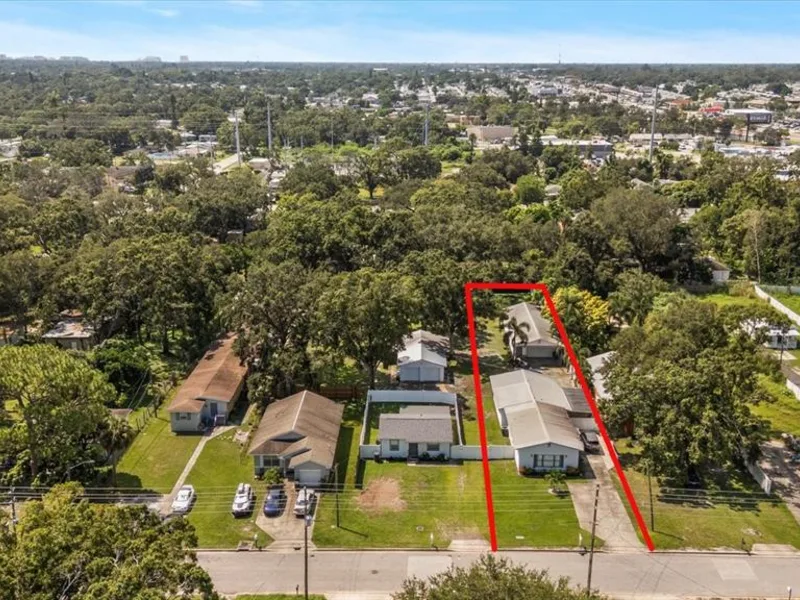 3290 70th Avenue N, St Petersburg, FL, 33702