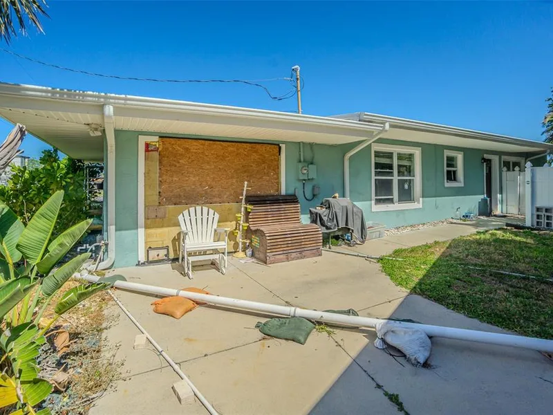 16101 4th Street E, Redington Beach, FL, 33708