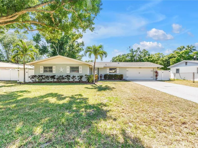 12096 Oak Street, Largo, FL, 33774