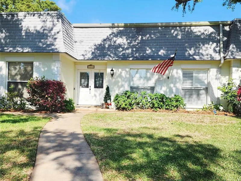 14492 Oakglen Drive N, Largo, FL, 33774