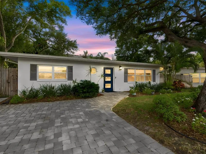 2920 W Ellis Drive, Tampa, FL, 33611