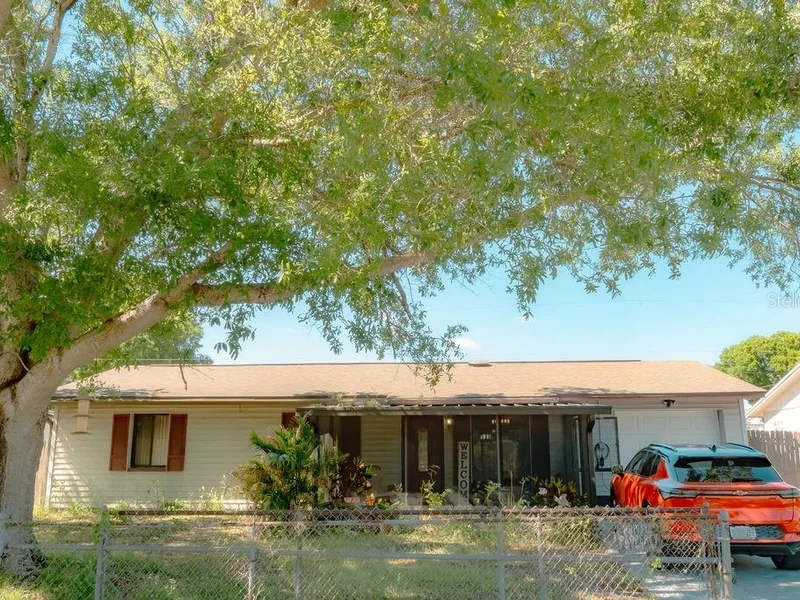 8204 Trammell Trail, Tampa, FL, 33619
