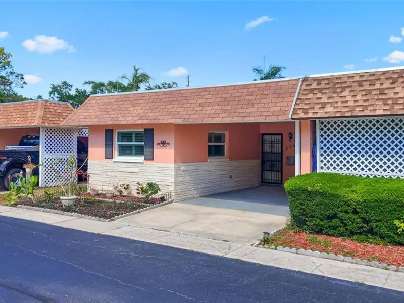 325 Sky Loch Drive W, Dunedin, FL, 34698