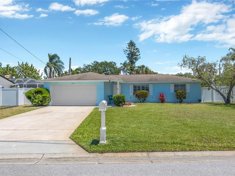 2155 Edythe Dr, Dunedin, FL, 34698