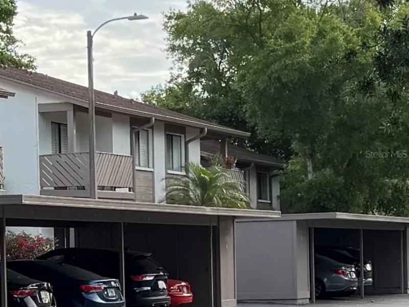 511 Longfellow Court, Unit B, Safety Harbor, FL, 34695