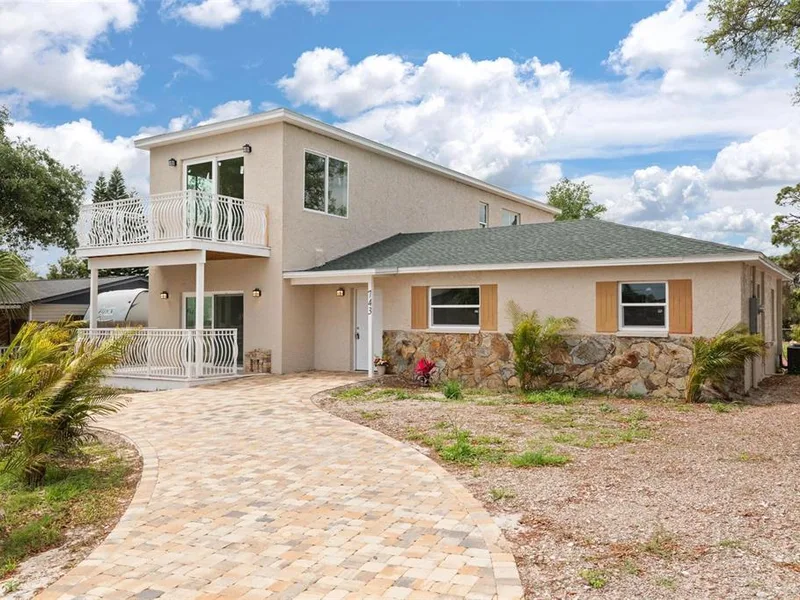 743 Bayshore Drive, Tarpon Springs, FL, 34689