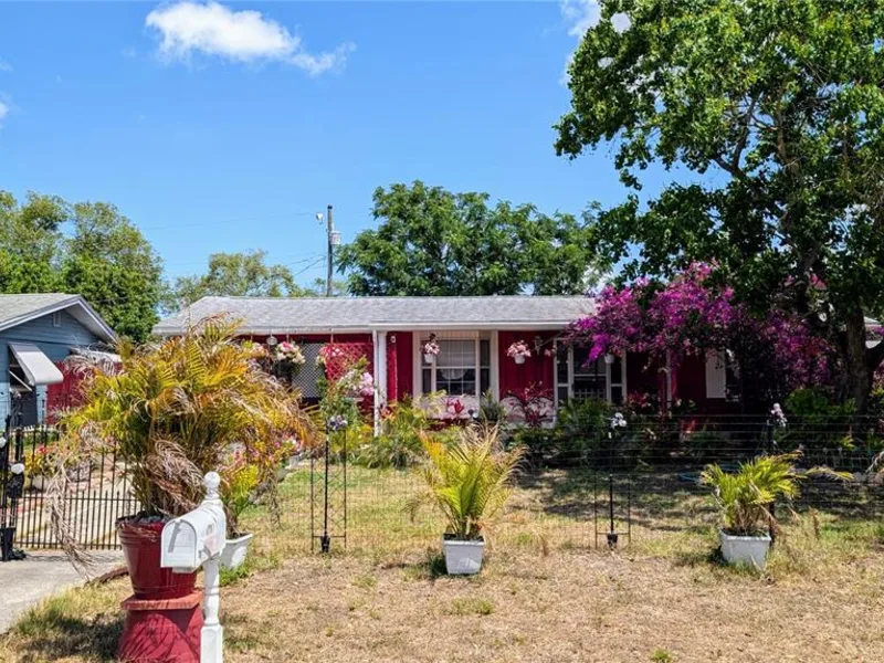 4737 Longwood Avenue, Holiday, FL, 34690