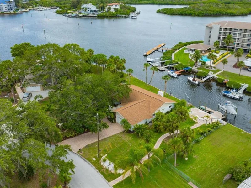 8143 Channel Drive, Port Richey, FL, 34668